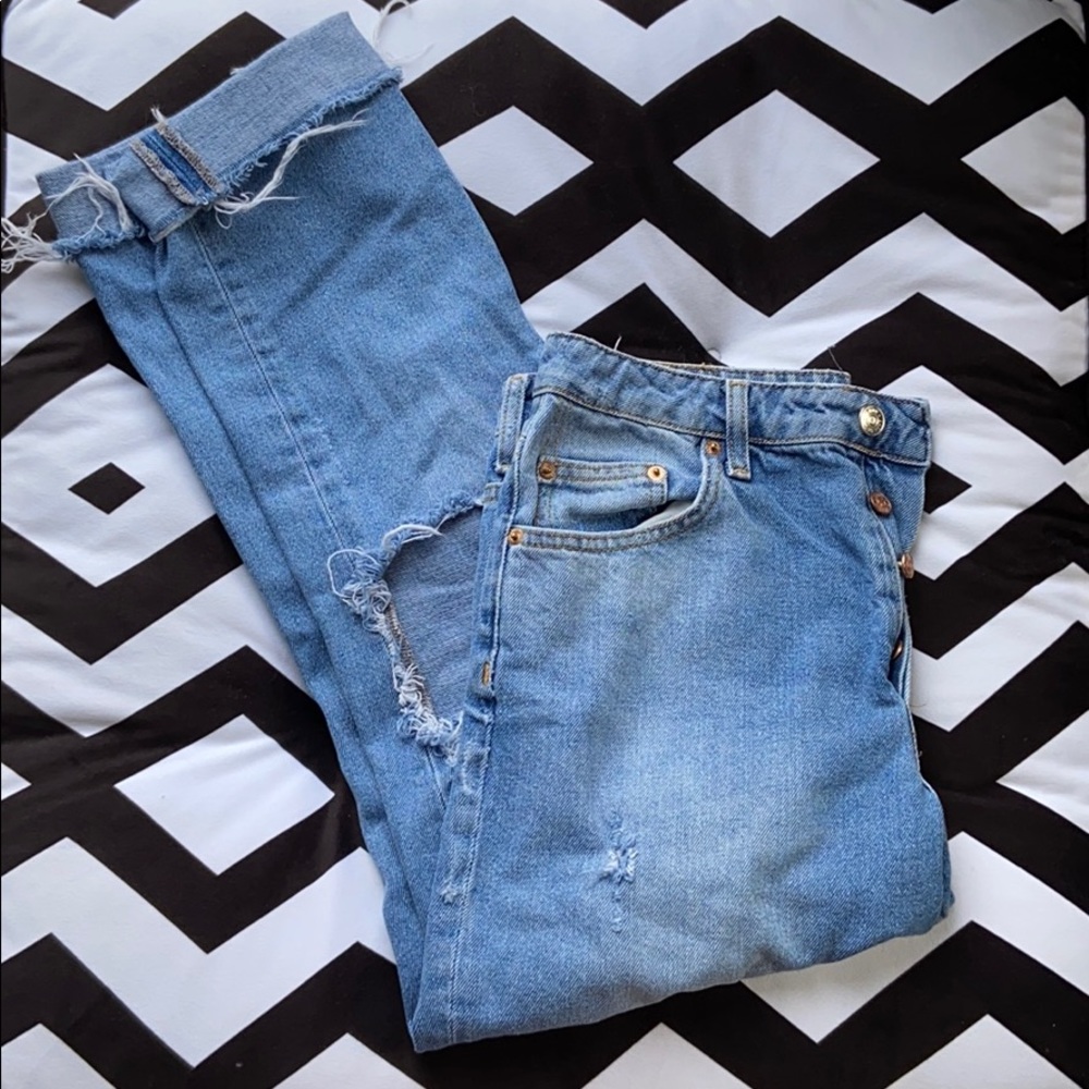 ZARA DENIM Mom Jeans (Ripped)